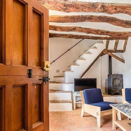 Casa Mundo - 16Th Century Traditional White Village House With Pool Pinos del Valle Bagian luar foto